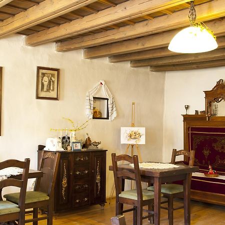 Casa Cu Zorele, Crit 189 Εξωτερικό φωτογραφία